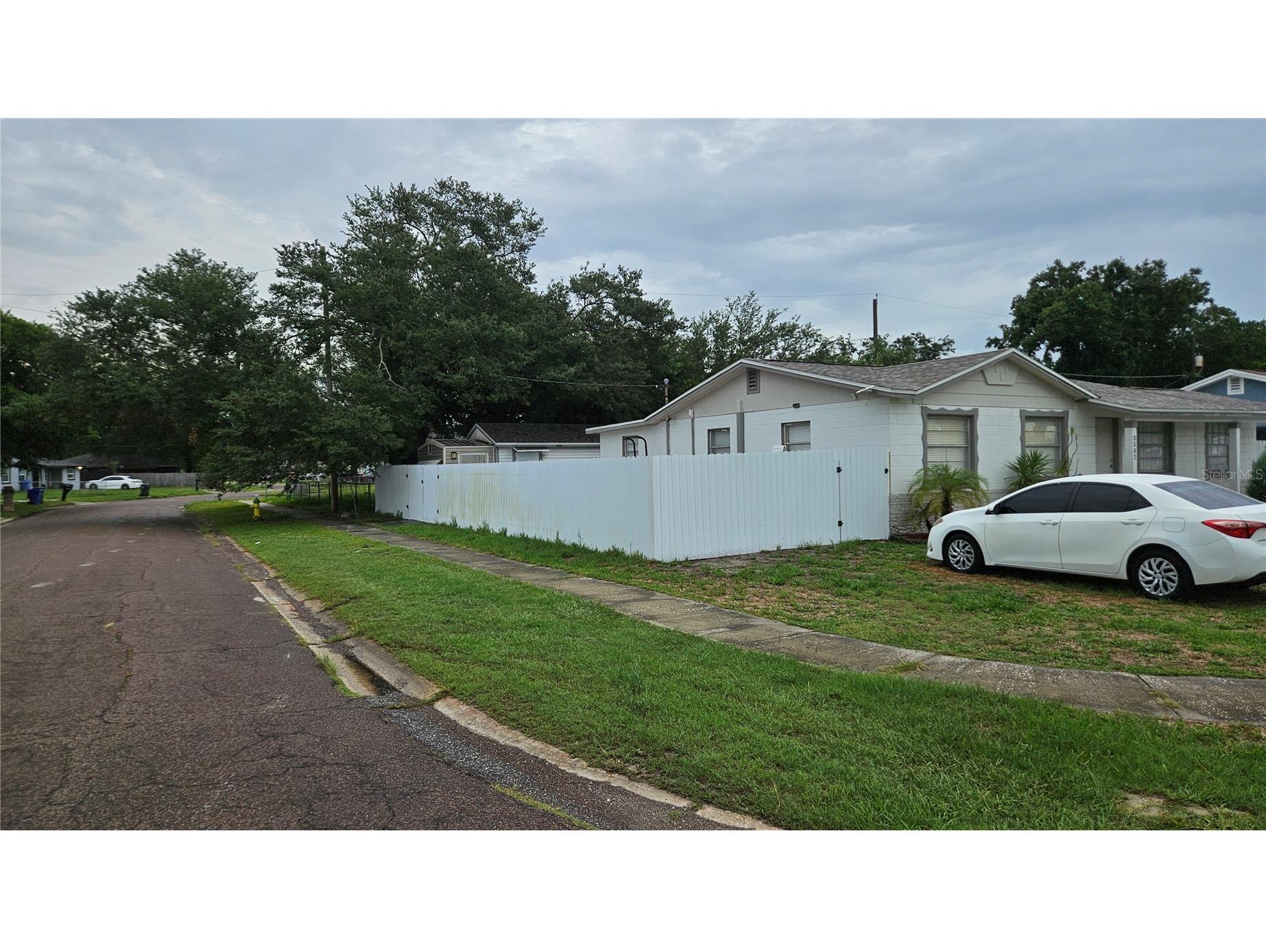 3502 Libby Loop Tampa FL 33619 TB8531487 image3
