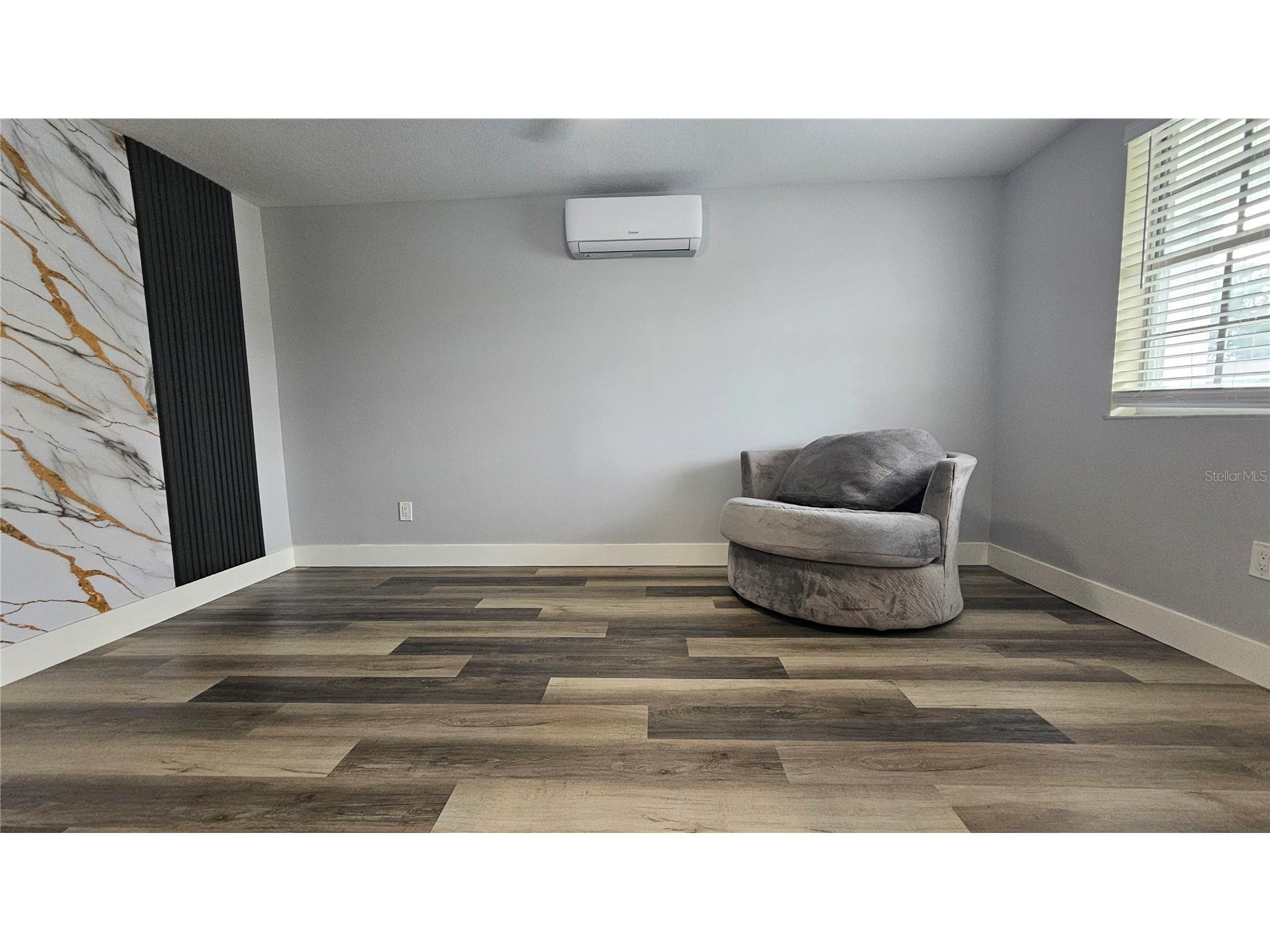 3502 Libby Loop Tampa FL 33619 TB8531487 image8