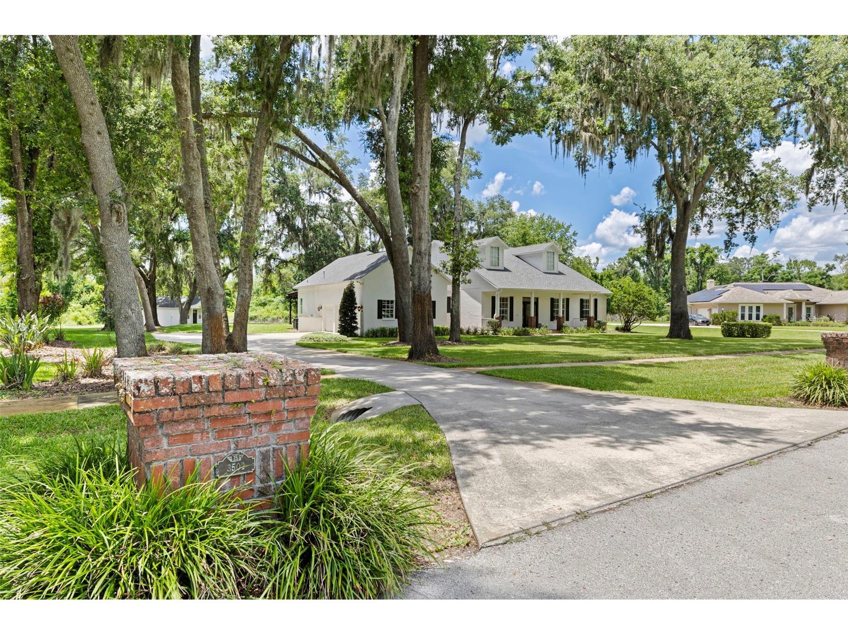 3502 Sam Allen Oaks Circle Plant City FL 33565 TB8510987 image6