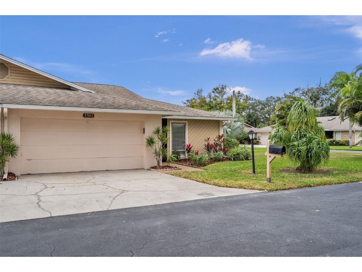 3502 Wilkinson Woods Drive #7 Sarasota FL 34231 A4595380 image1