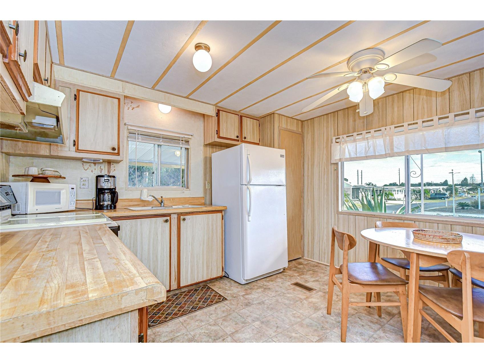 35023 Zephyr Shores Drive Zephyrhills FL 33541 TB8468242 image18