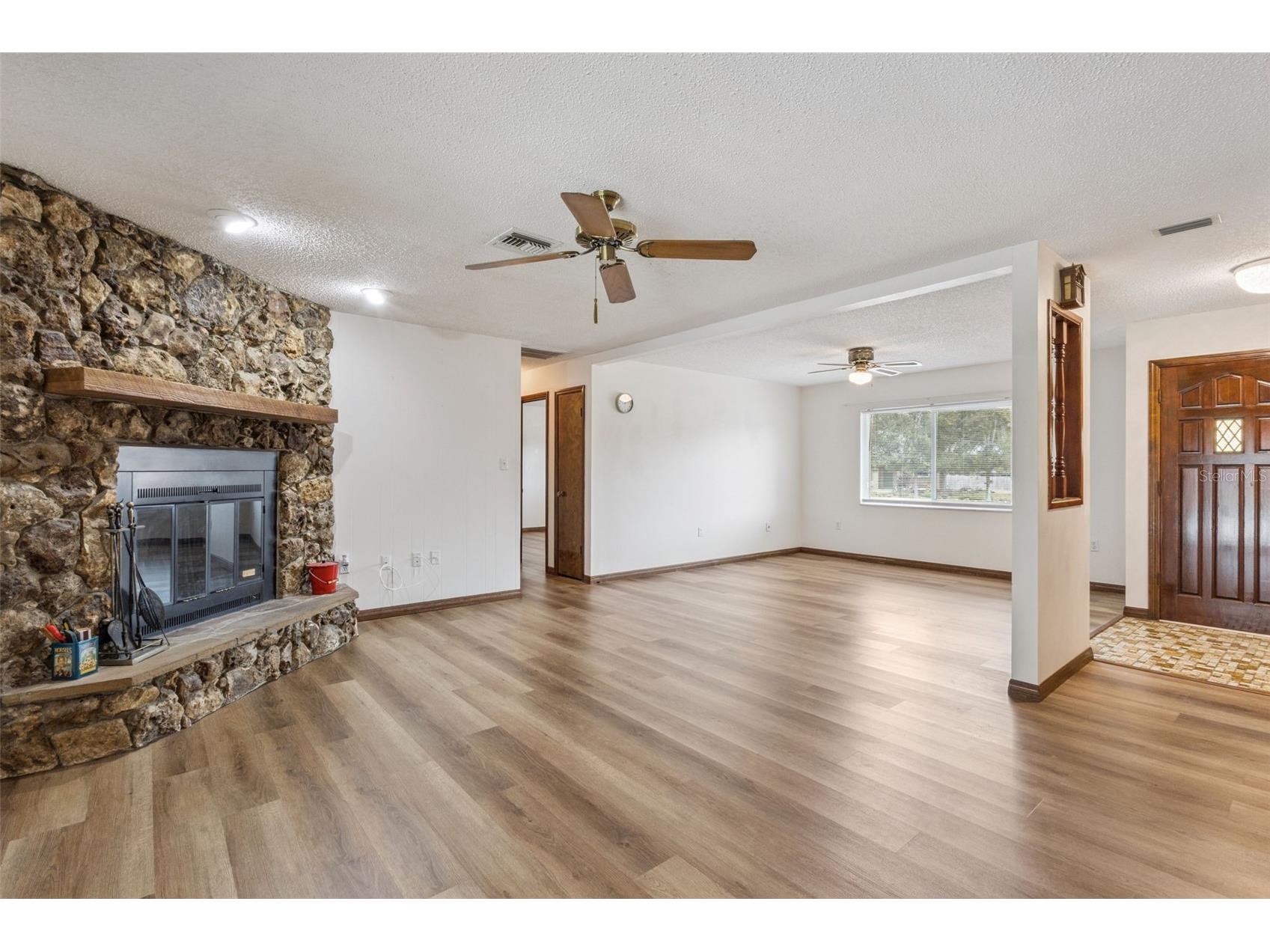 35025 Raintree Drive Fruitland Park FL 34731 G5108166 image5