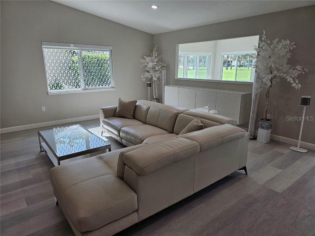 3503 Avenida Madera #B Bradenton FL 34210 A4586813 image11