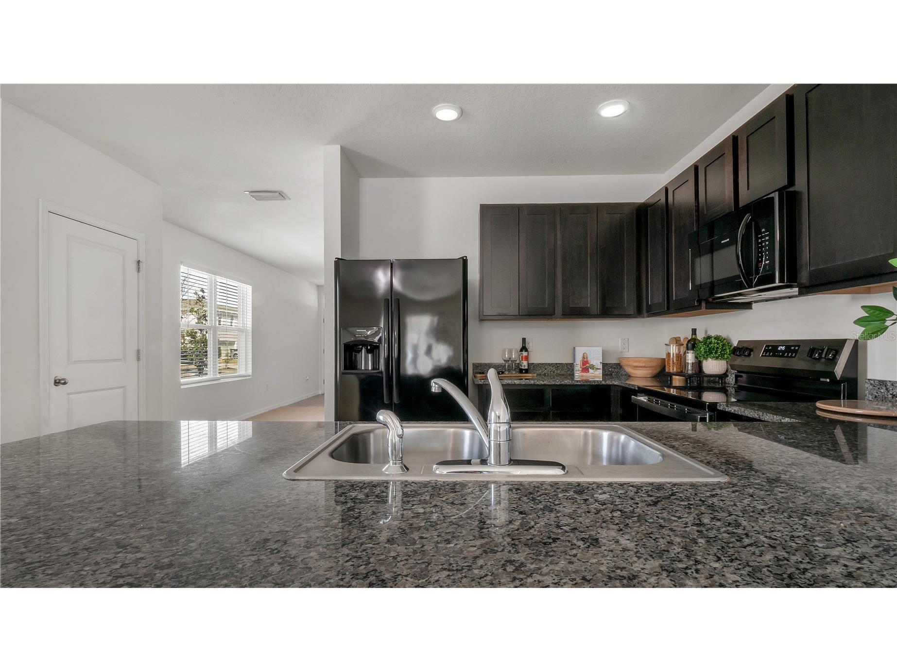 3503 Diamond Leaf Court Valrico FL 33594 TB8474248 image11