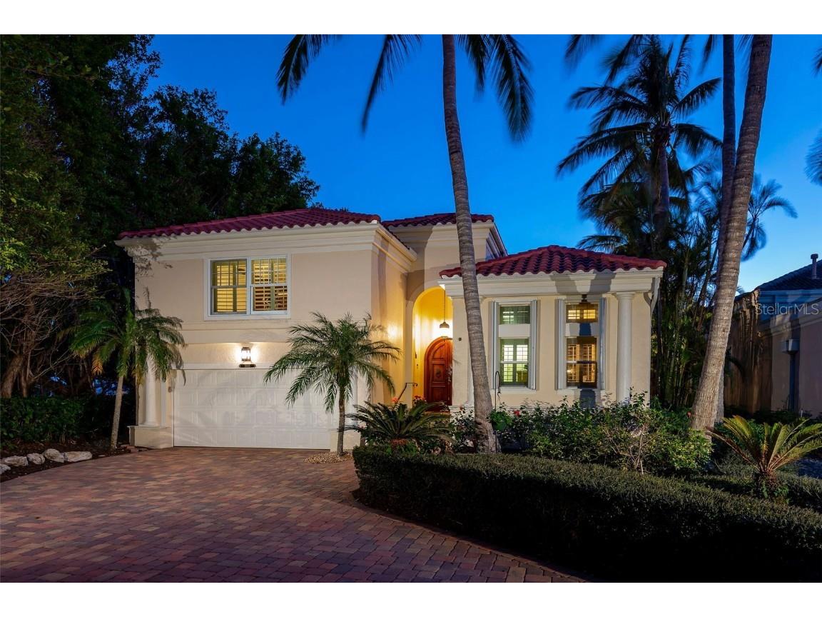 3503 Fair Oaks Court Longboat Key FL 34228 A4558970 image1