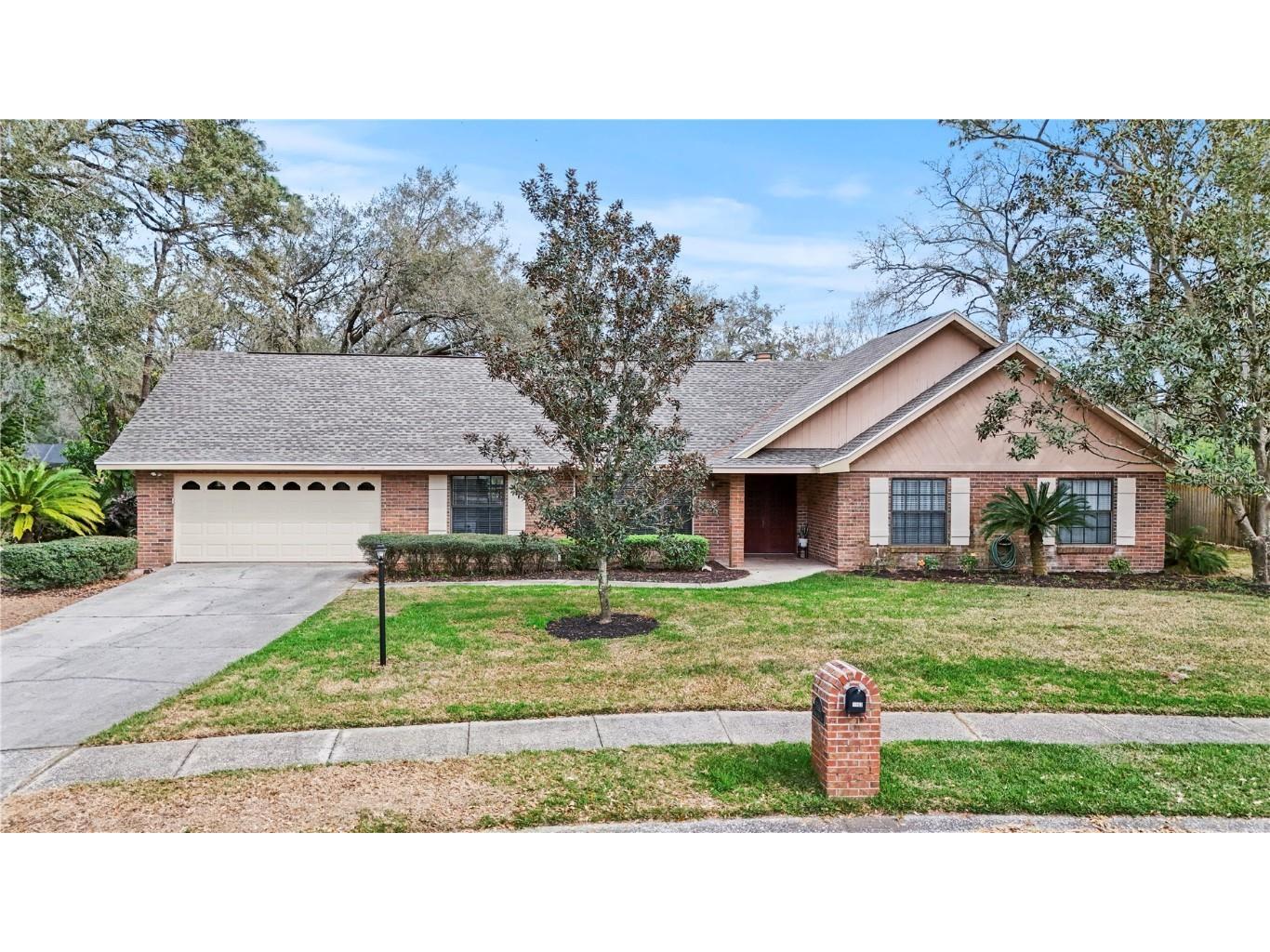 3503 Hollow Oak Place Brandon FL 33511 TB8346028 image1