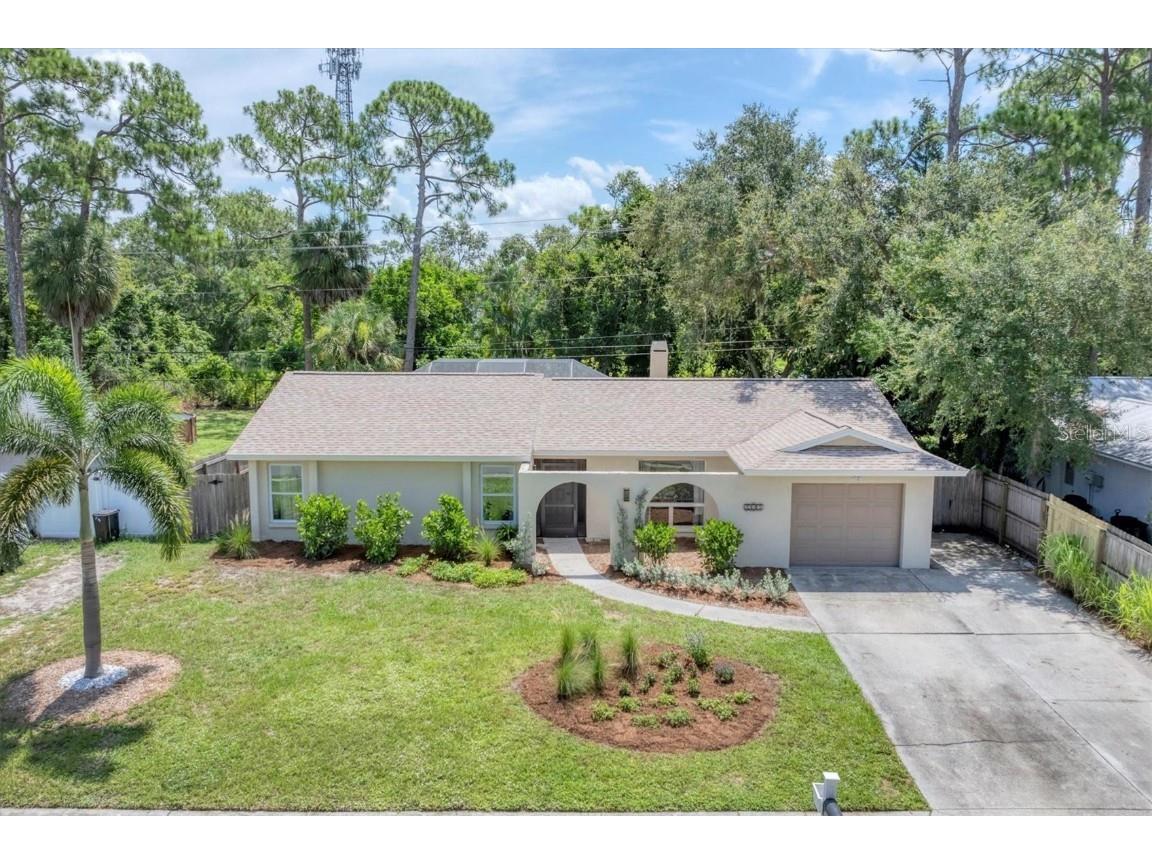 3503 Kingswood Drive Sarasota FL 34232 A4659648 image1