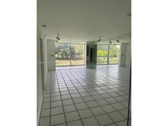 3503 Oaks Way #212 Pompano Beach FL 33069 O6356531 image6