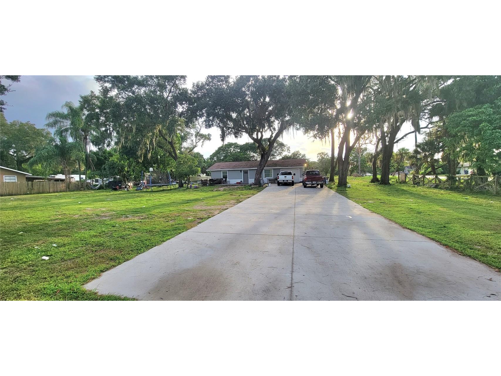 3504 27th Street E Bradenton FL 34208 A4546298 image1
