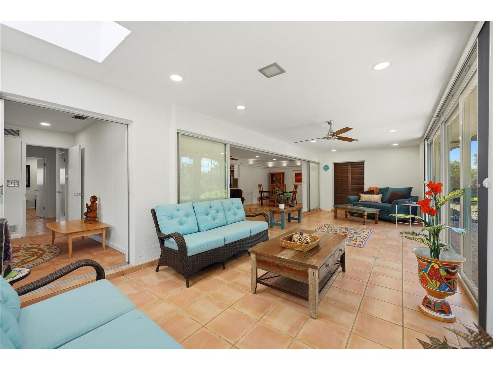 3504 Brookline Drive Sarasota FL 34239 A4699281 image10