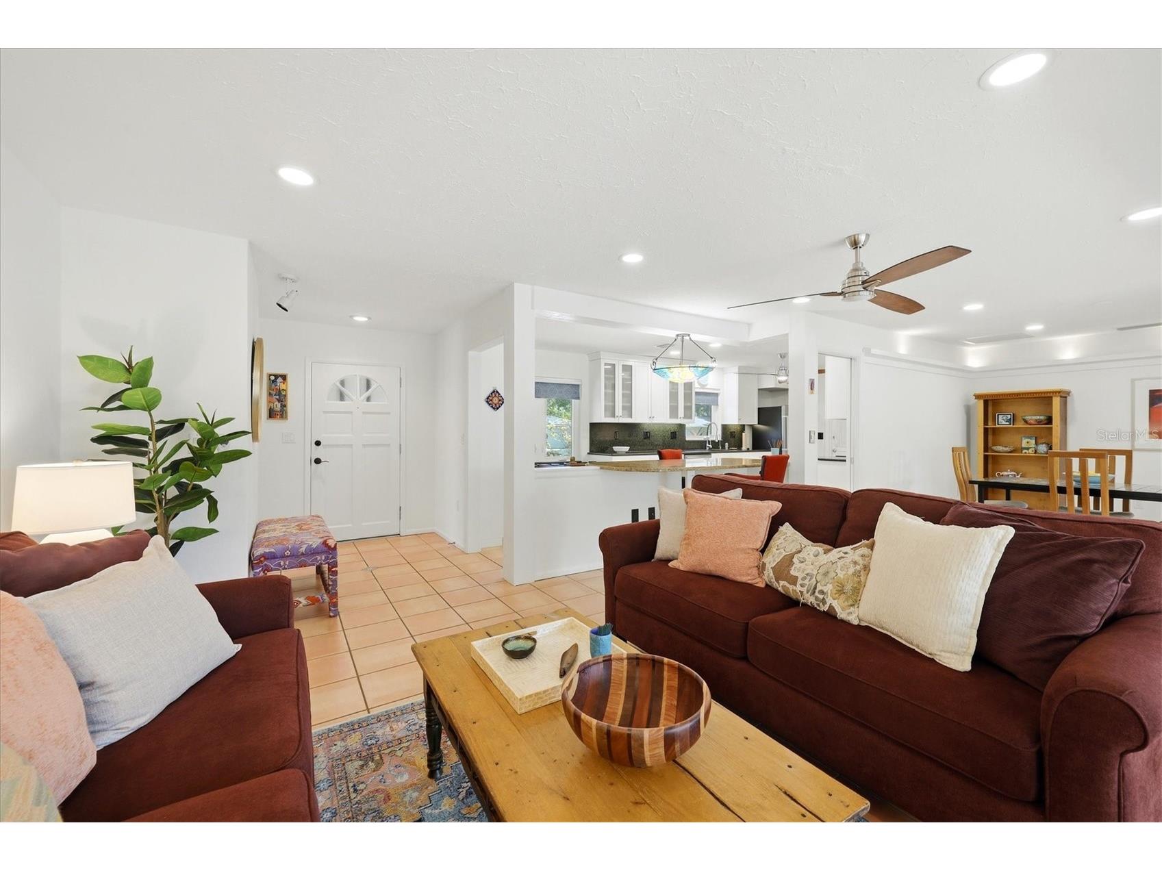 3504 Brookline Drive Sarasota FL 34239 A4699281 image3