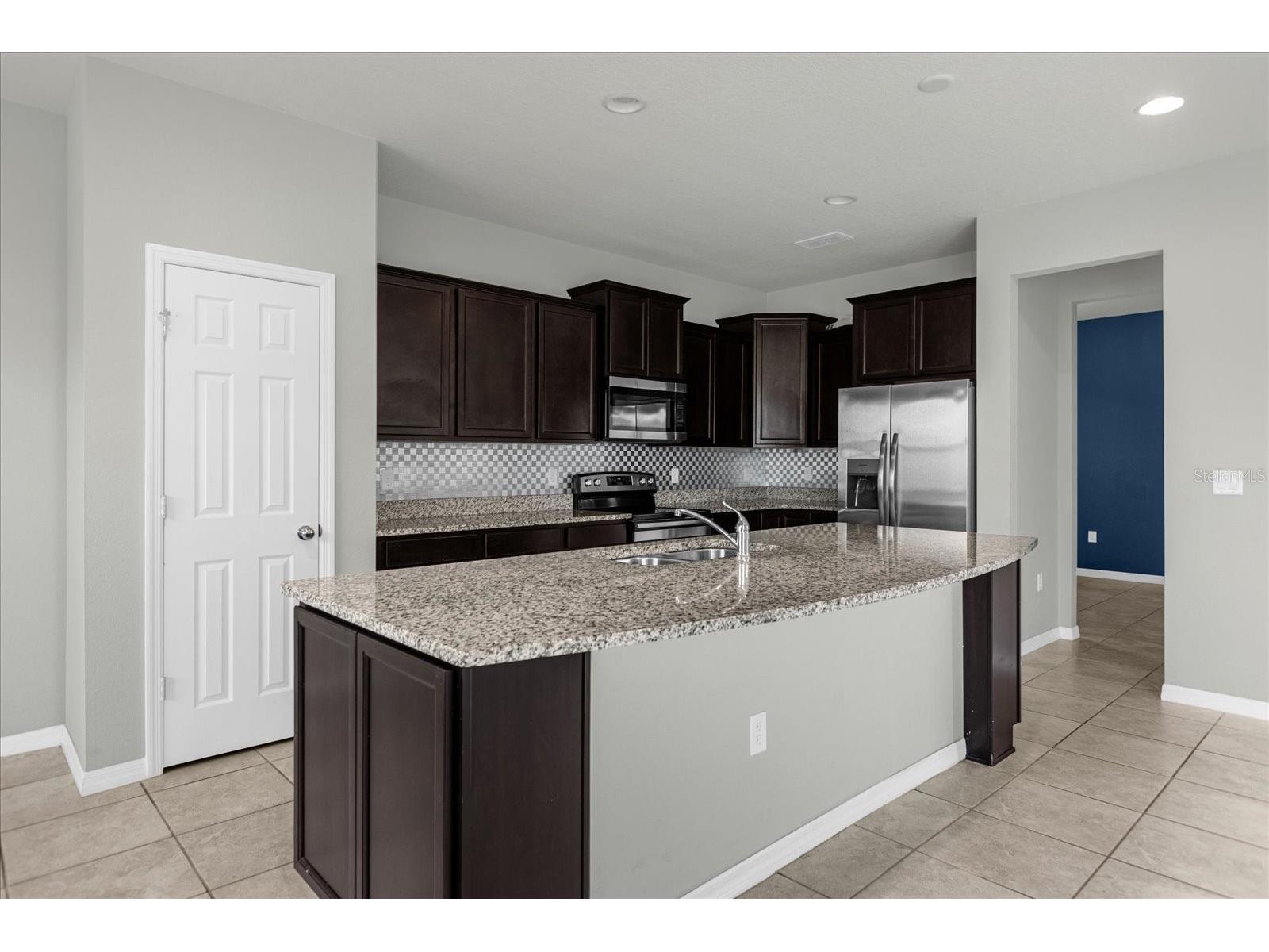 3504 Southern Cross Loop Kissimmee FL 34744 O6382967 image11