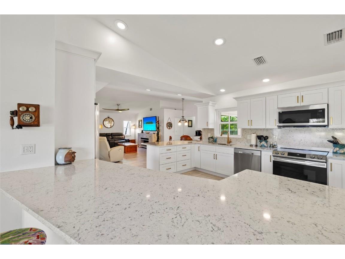 3504 SW 6th Street Cape Coral FL 33991 A4671661 image15