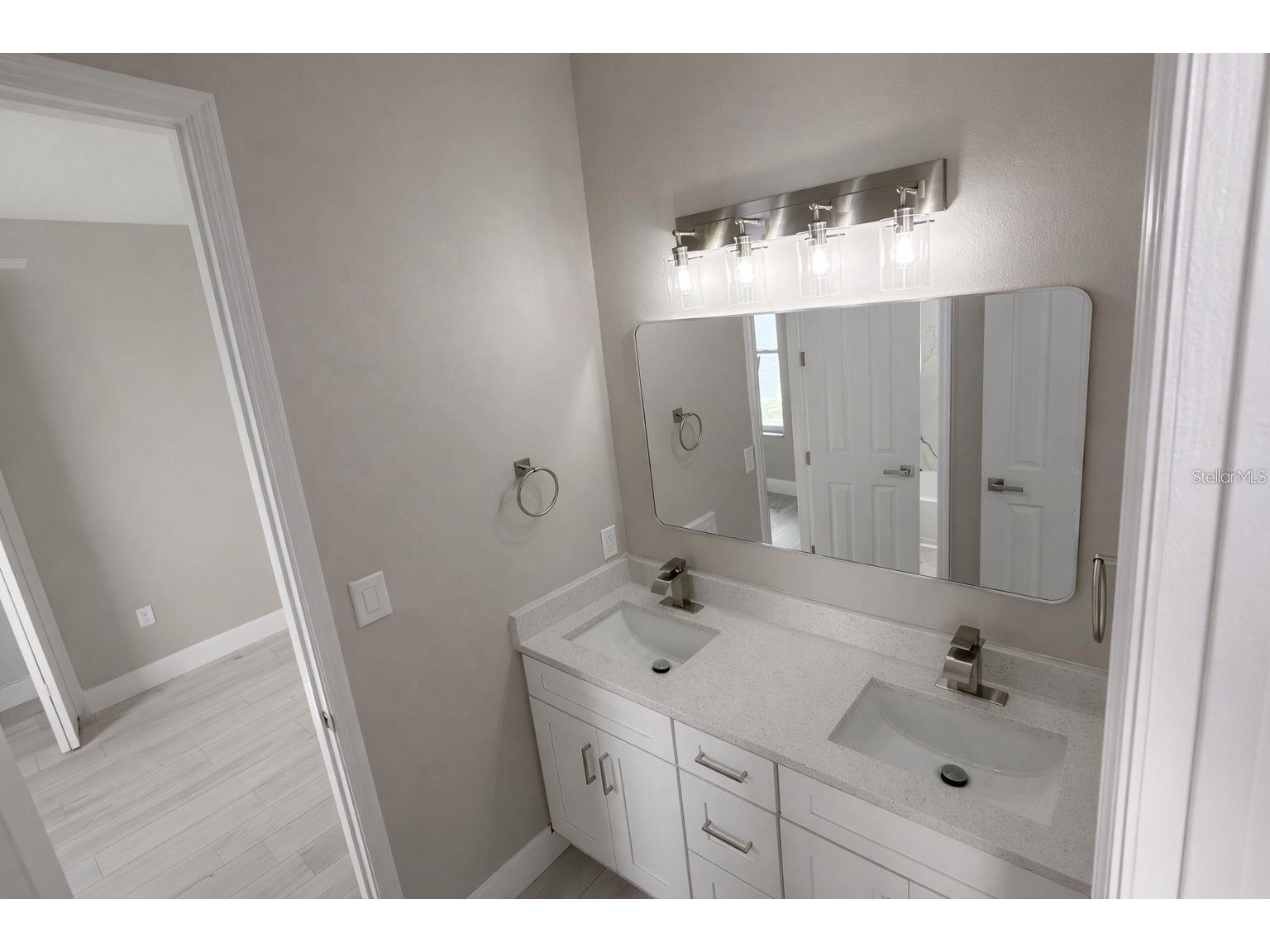 3504 Valleyview Drive Kissimmee FL 34746 O6398665 image14