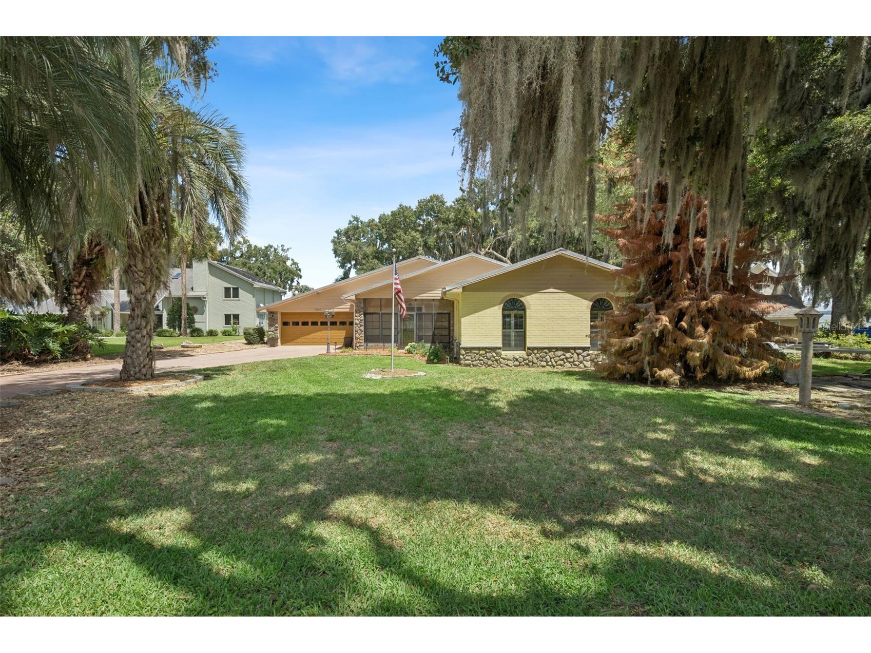 35040 Shady Oaks Lane Fruitland Park FL 34731 G5114148 image1