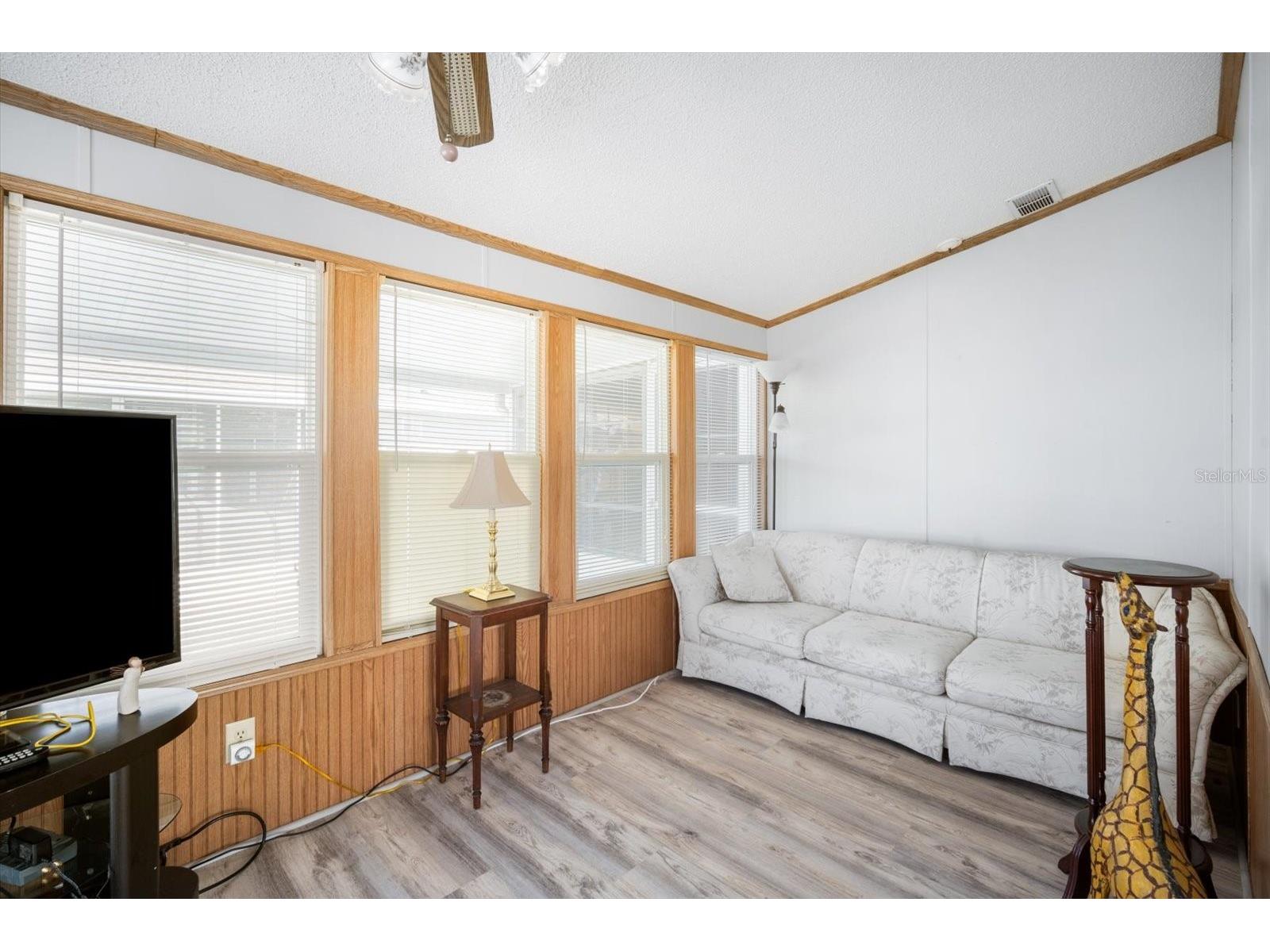 35045 Cynthia Avenue Zephyrhills FL 33541 TB8487695 image4