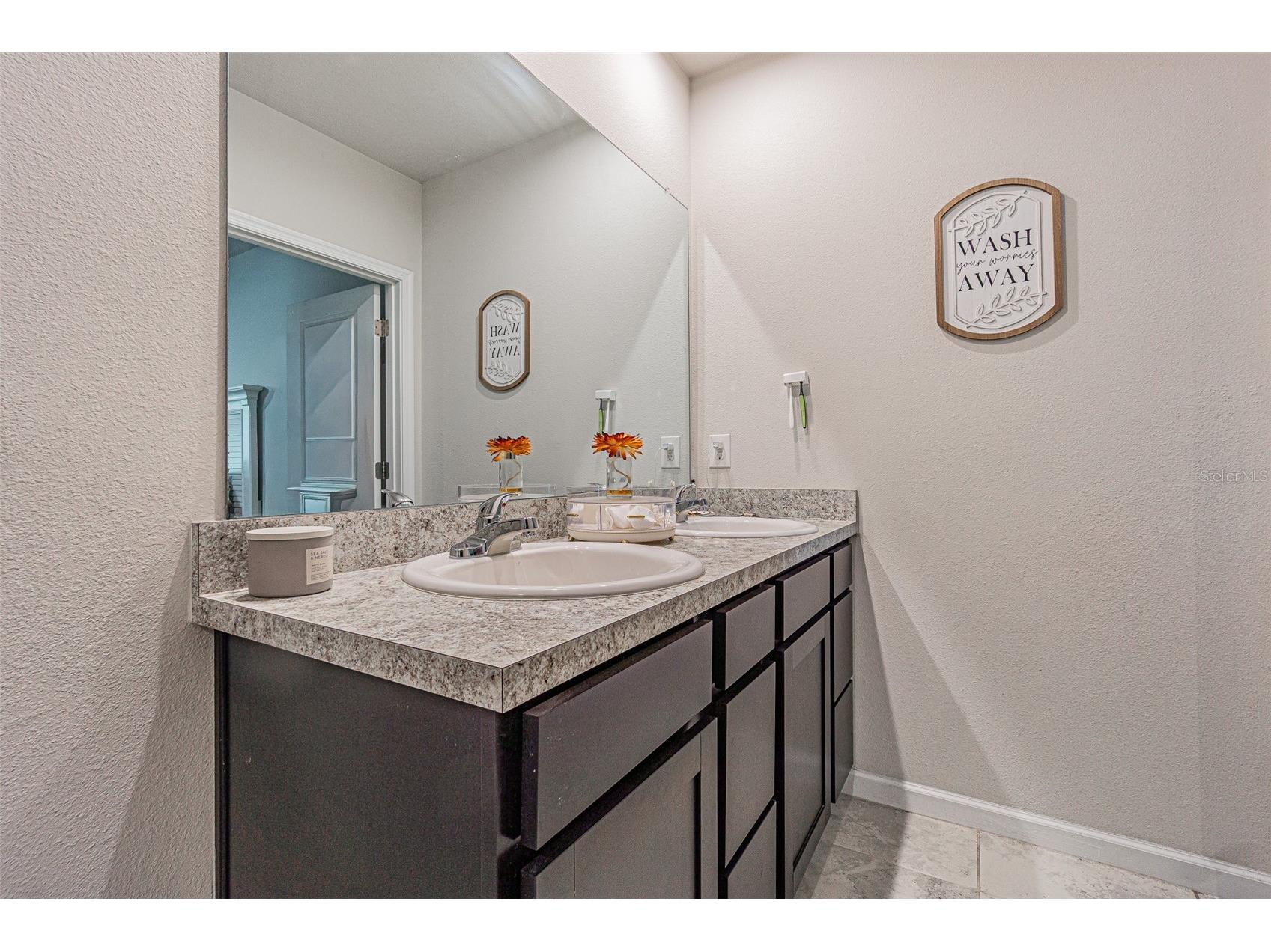 35045 Jomar Avenue Zephyrhills FL 33541 TB8487955 image16