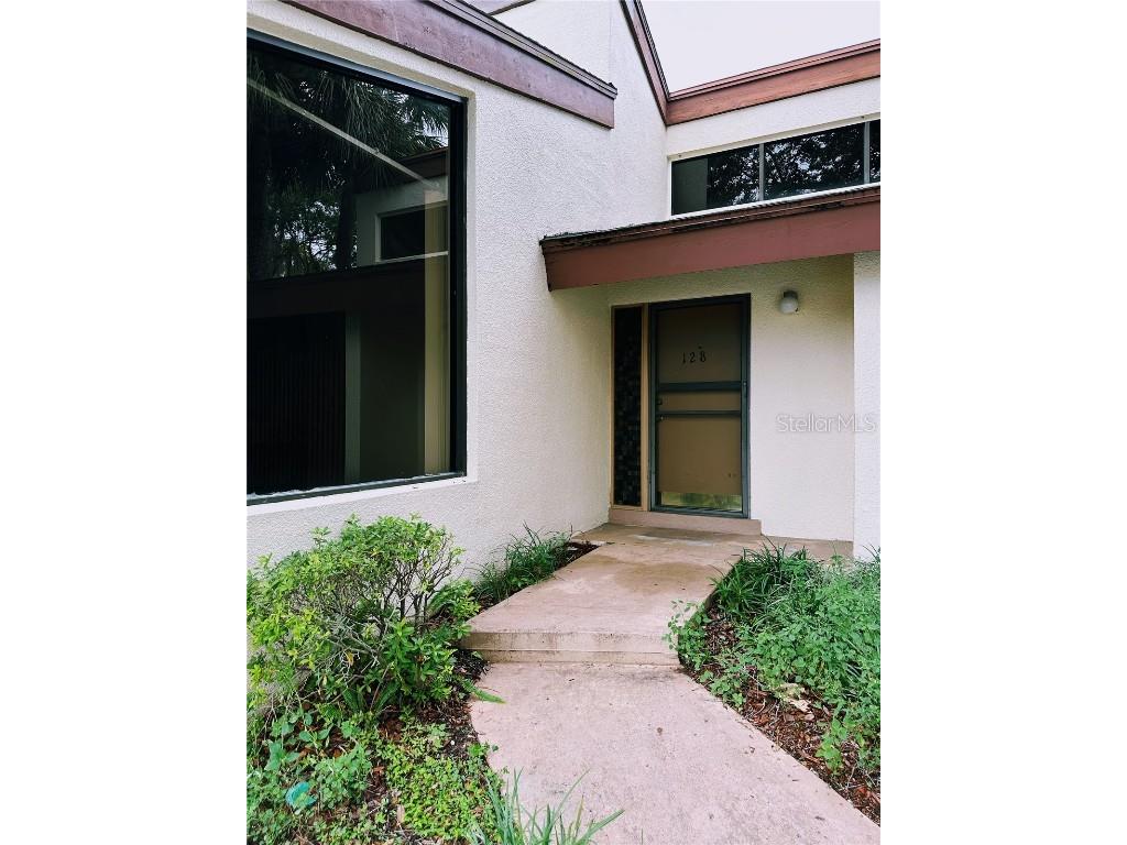 3505 E Fort King Street #128 Ocala FL 34470 OM663861 image1