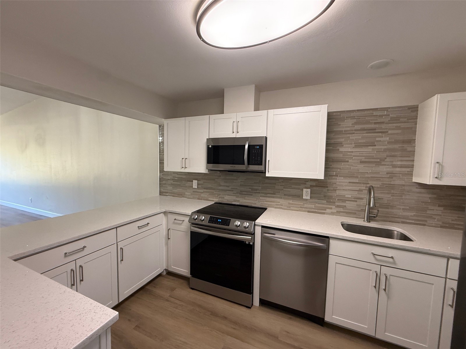 3505 Tarpon Woods Boulevard #J408 Palm Harbor FL 34685 TB8509404 image4