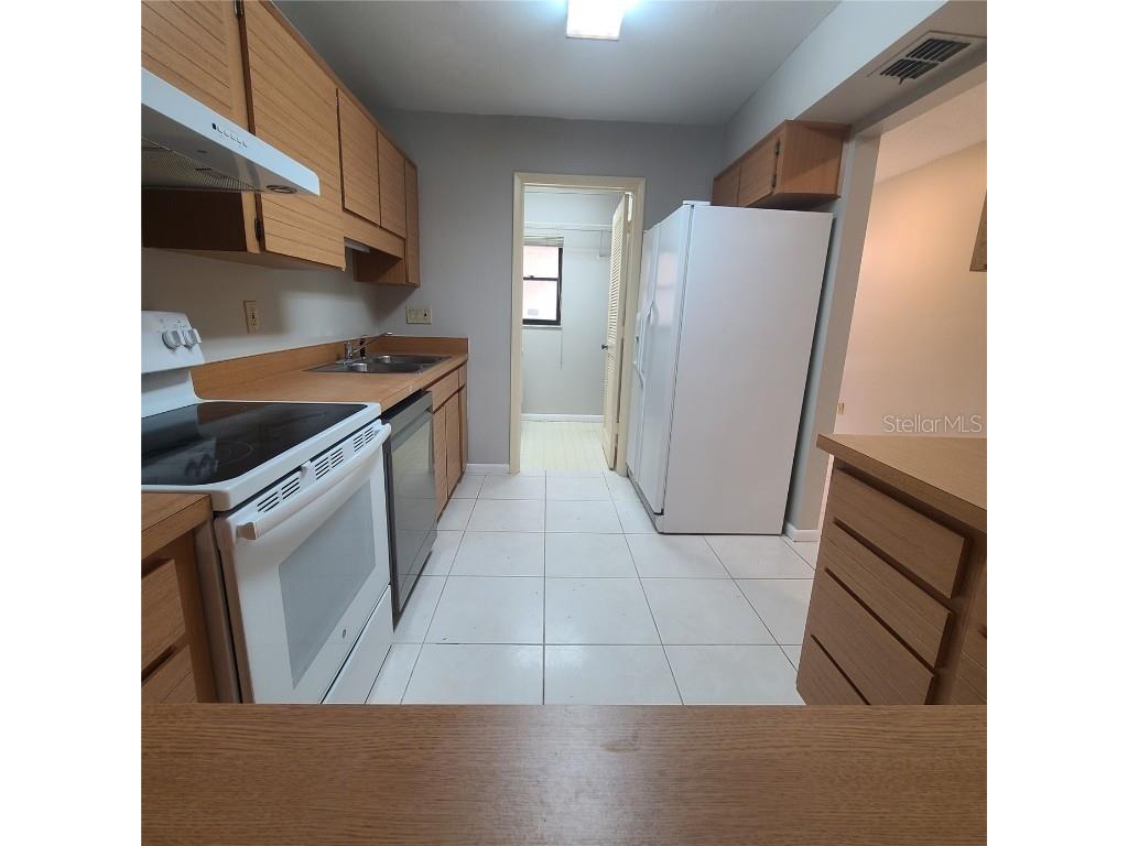 3505 Tarpon Woods Boulevard #K408 Palm Harbor FL 34685 TB8402615 image10