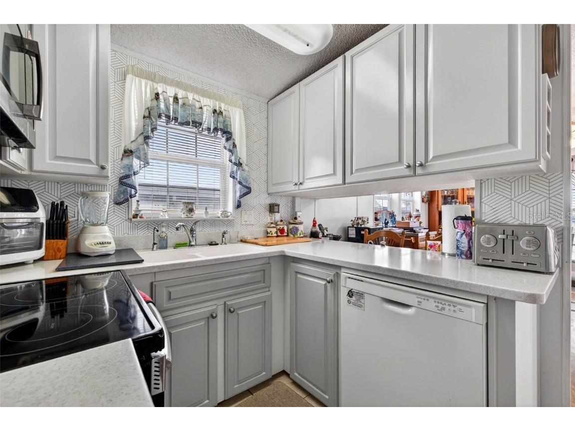 35051 Condominium Boulevard Zephyrhills FL 33541 TB8457294 image10