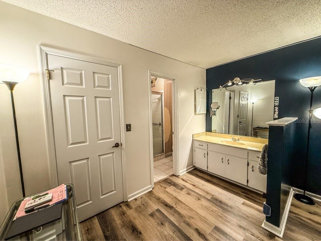 35058 Whispering Oaks Boulevard Dade City FL 33523 TB8519232 image11