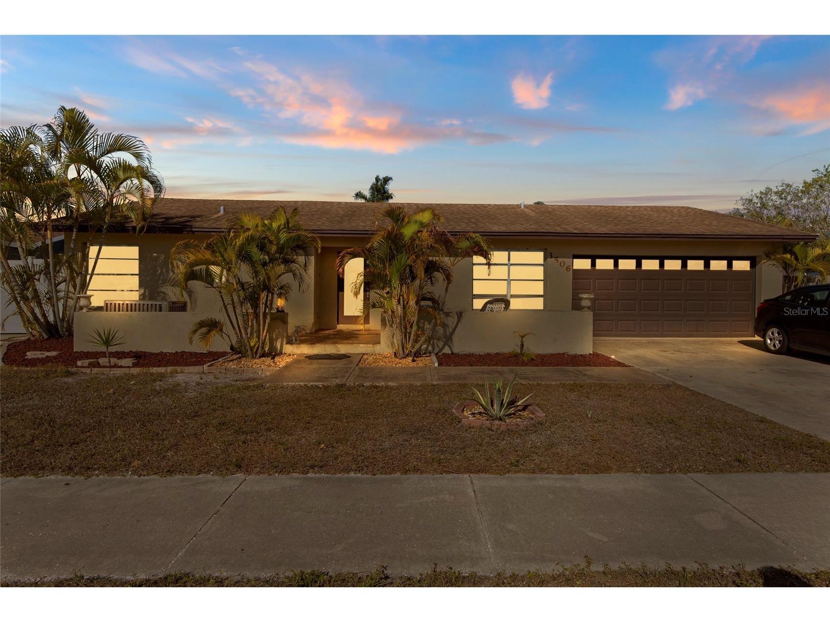 3506 33rd Avenue W Bradenton FL 34205 A4681373 image1