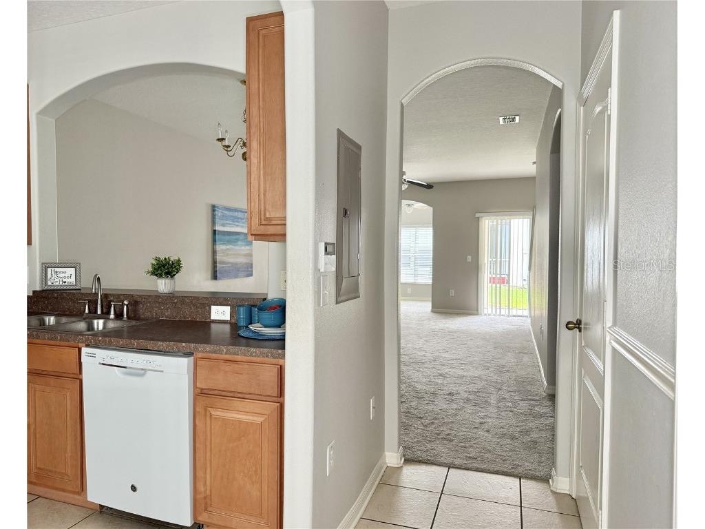 3506 High Hampton Cir Tampa FL 33610 TB8433303 image3