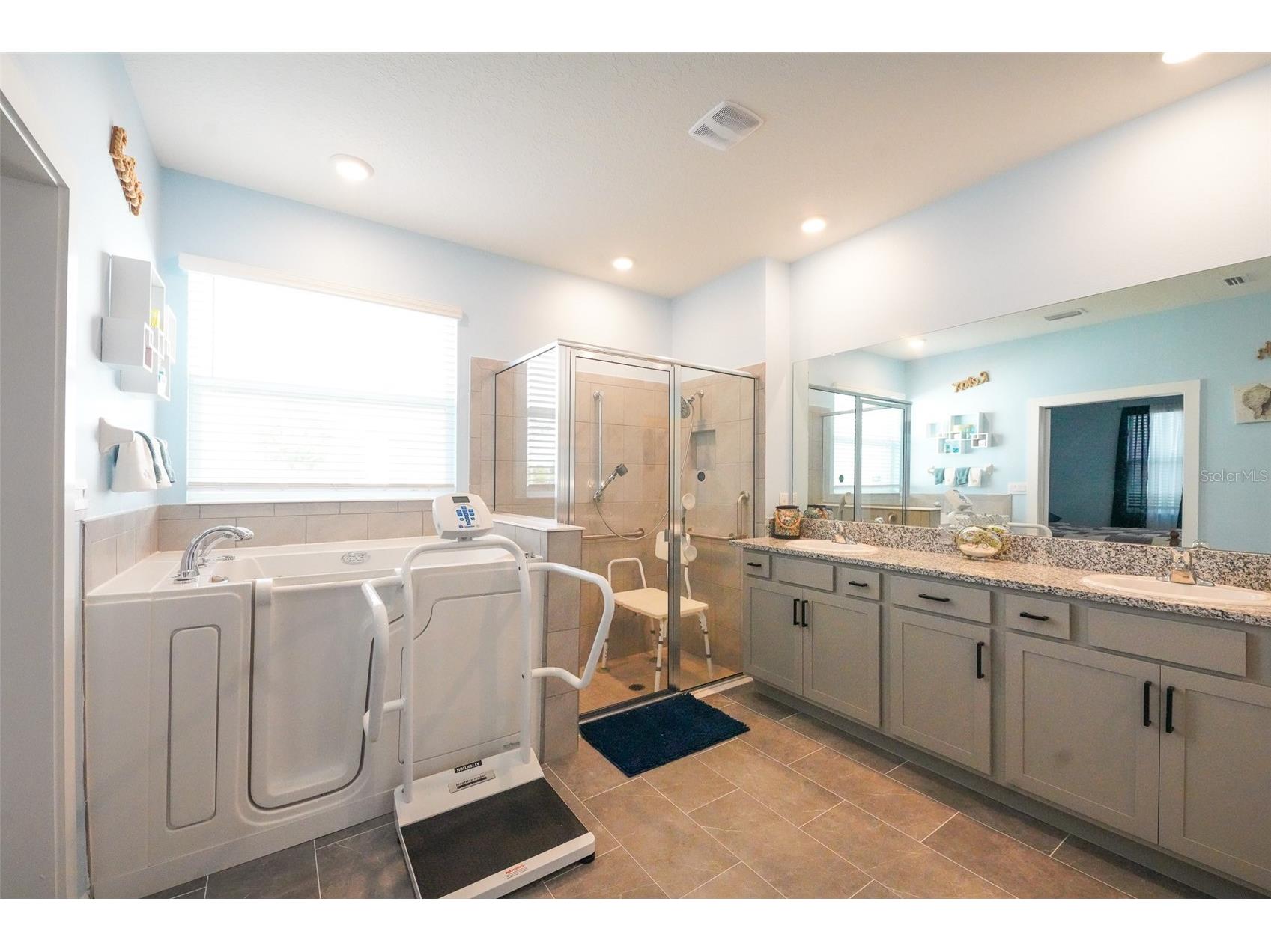 3507 Autumn Amber Drive Spring Hill FL 34609 TB8496637 image16