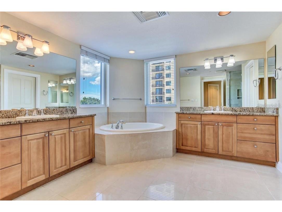 3507 Bayshore Boulevard #303 Tampa FL 33629 TB8492441 image30