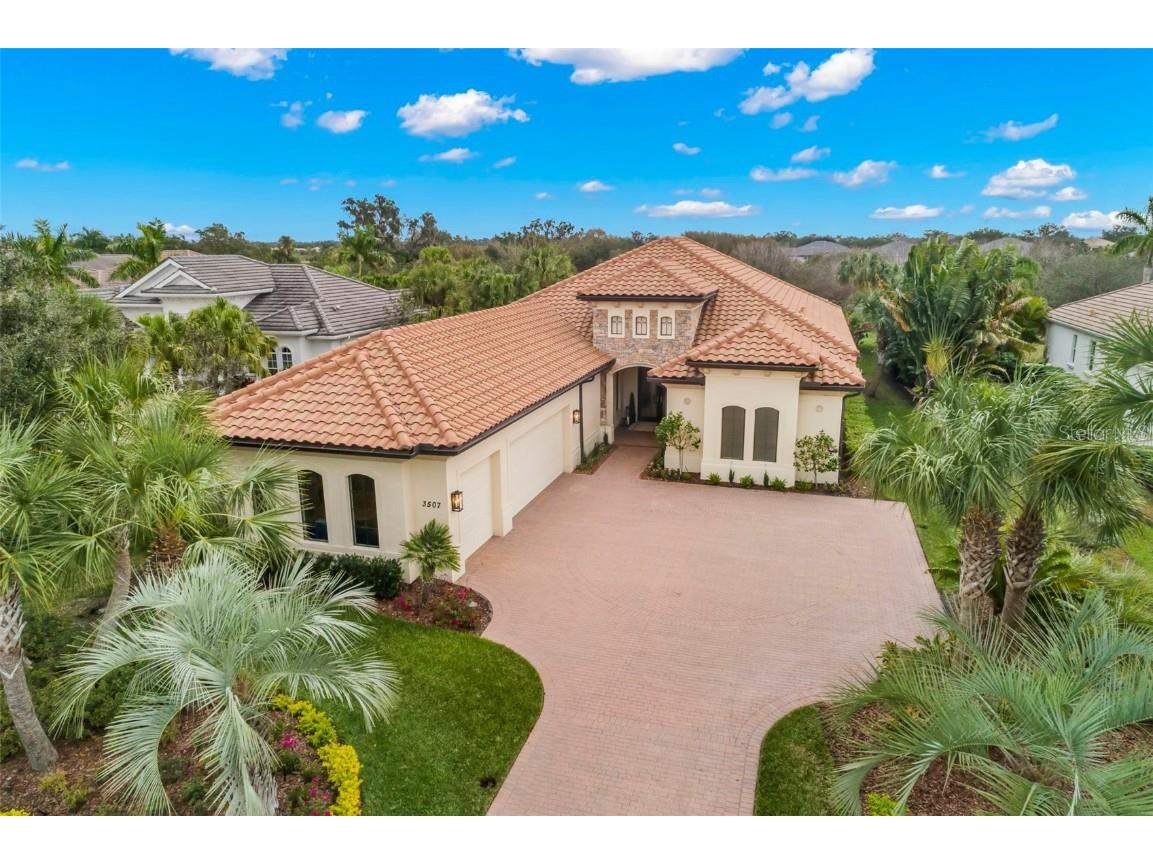 3507 Founders Club Drive Sarasota FL 34240 T3497289 image1