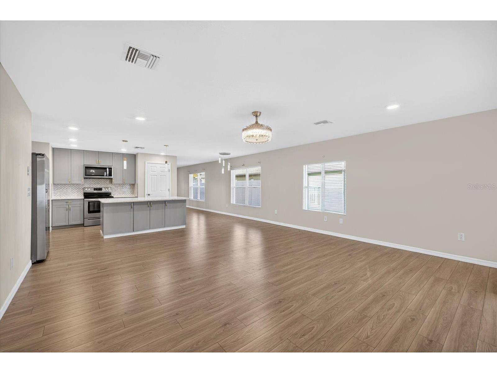 3507 Gloria Avenue Plant City FL 33563 TB8475526 image19