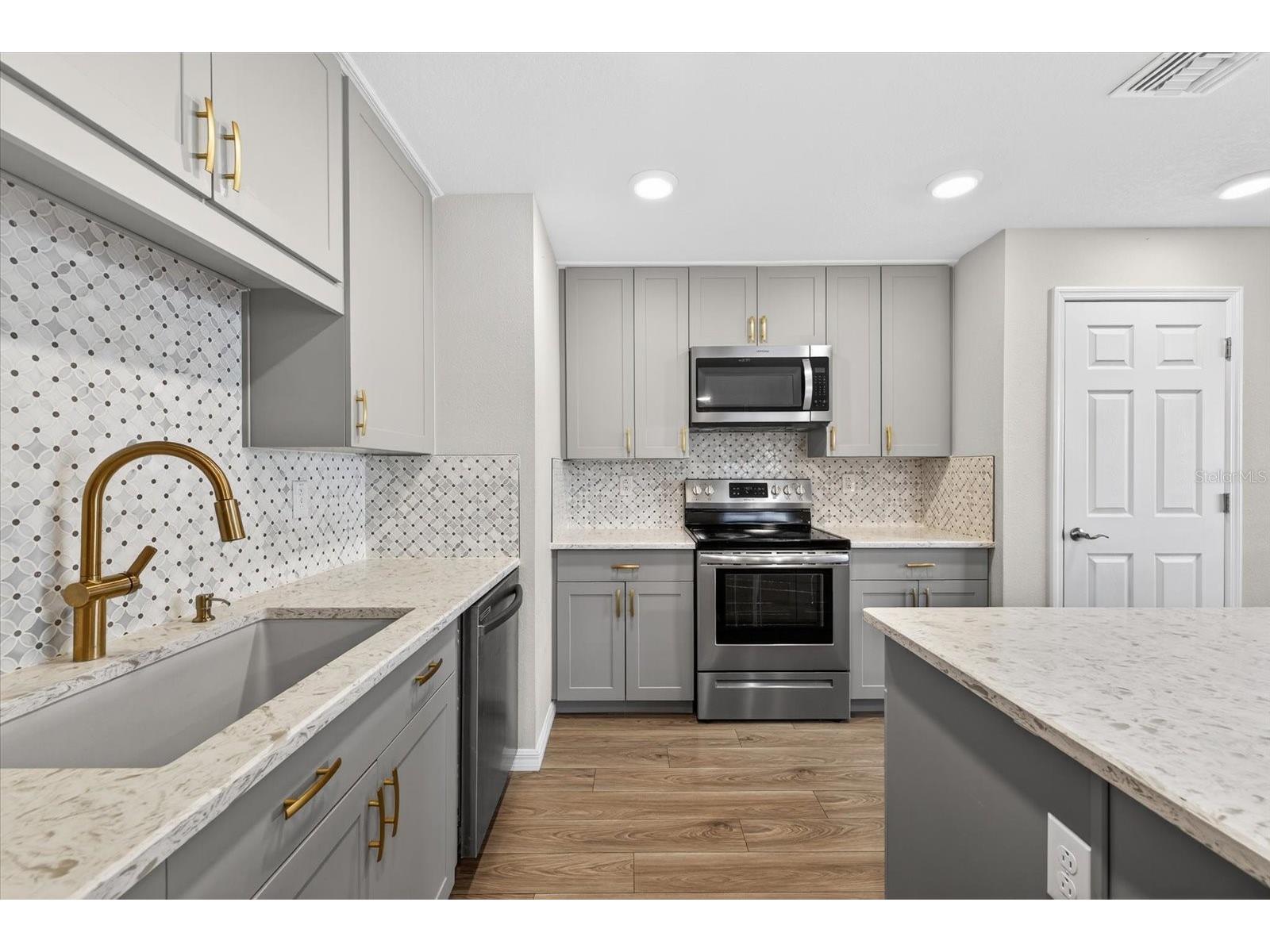 3507 Gloria Avenue Plant City FL 33563 TB8475526 image21