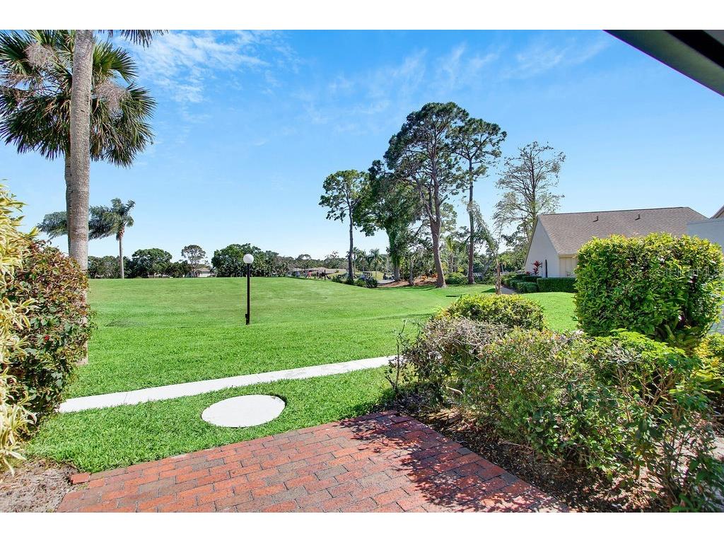 3507 Longmeadow #4 Sarasota FL 34235 A4684989 image6