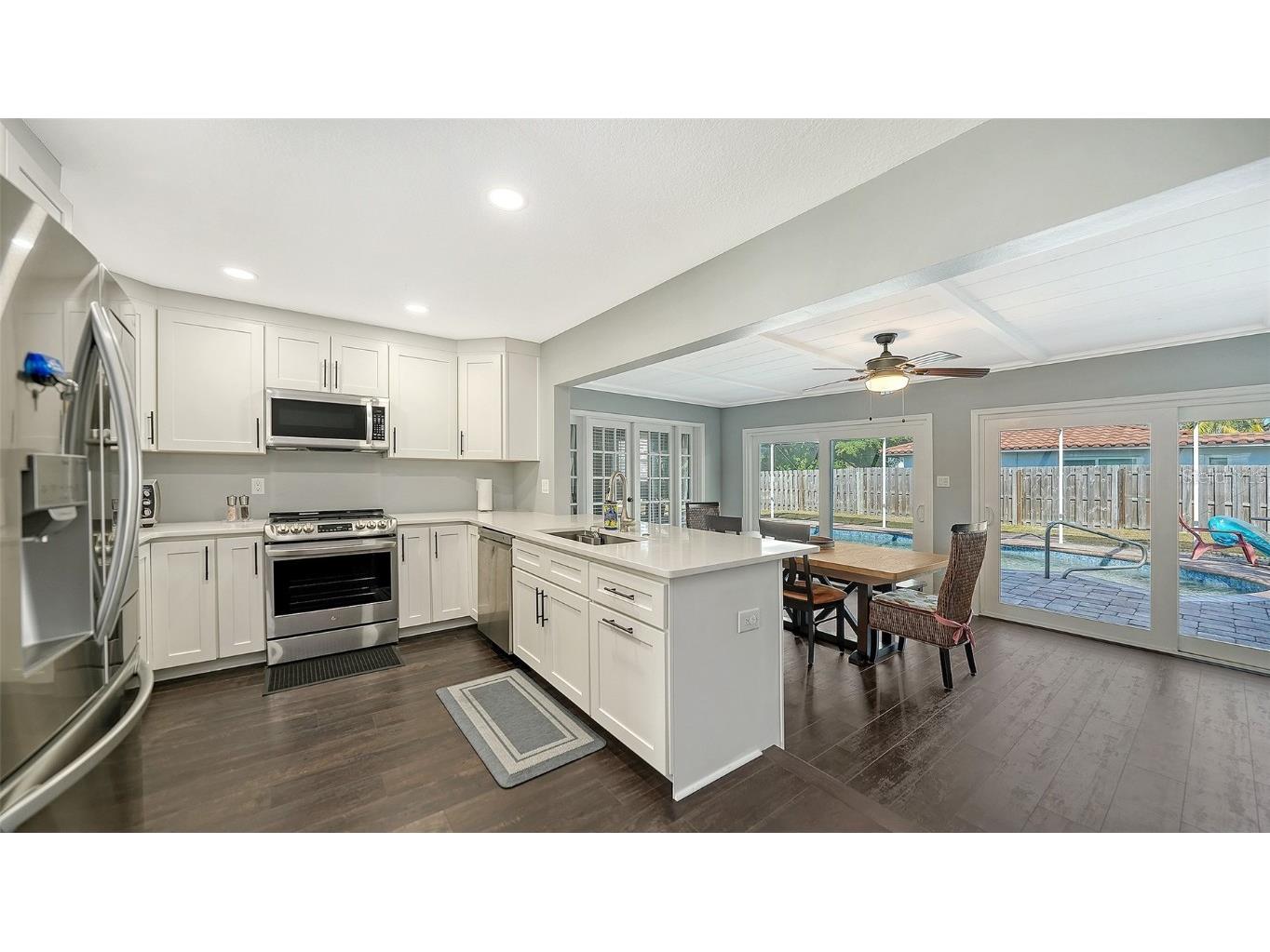 3507 Pinecrest Street Sarasota FL 34239 A4665405 image13