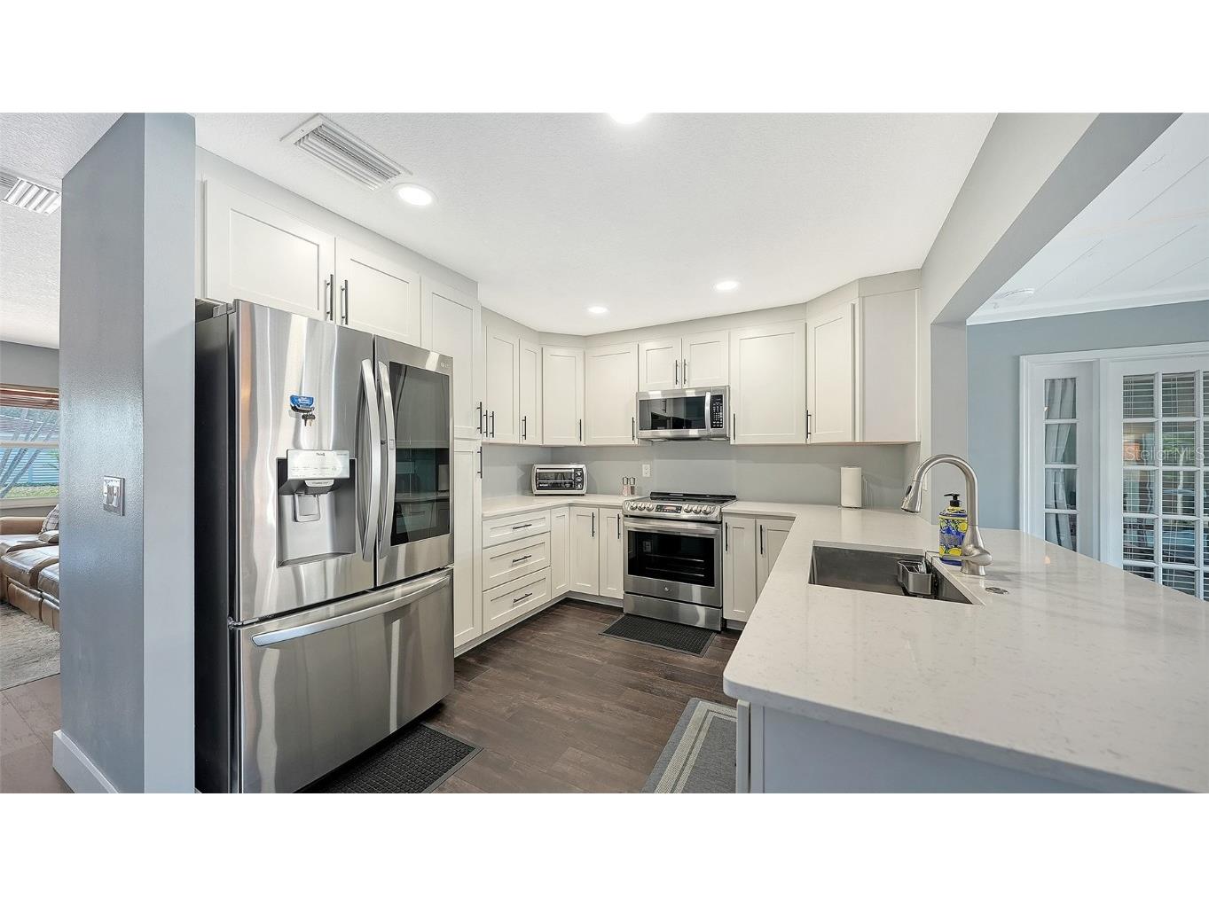 3507 Pinecrest Street Sarasota FL 34239 A4665405 image14