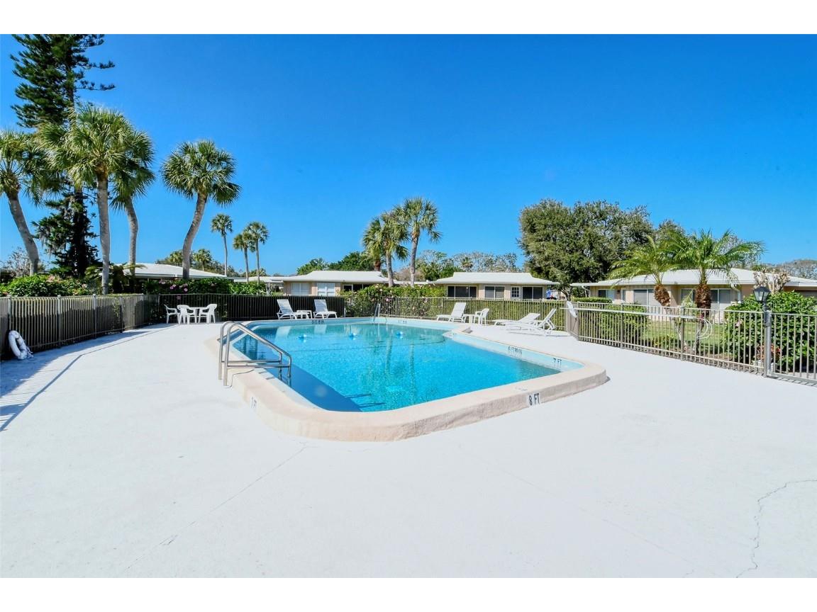 3507 Pinecrest Street Sarasota FL 34239 A4665405 image46