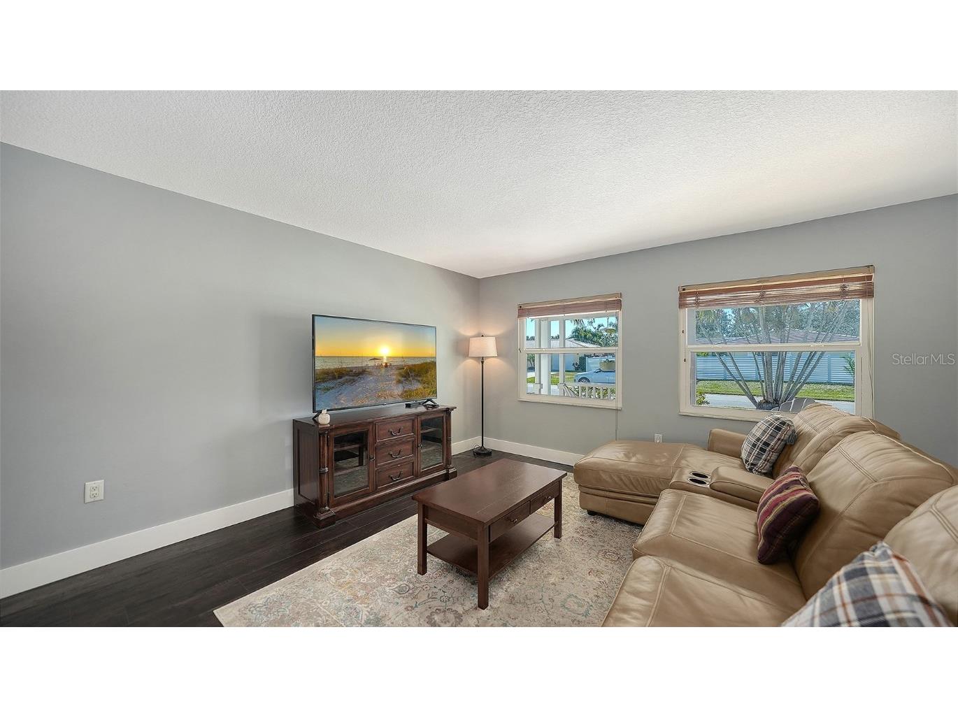 3507 Pinecrest Street Sarasota FL 34239 A4665405 image8