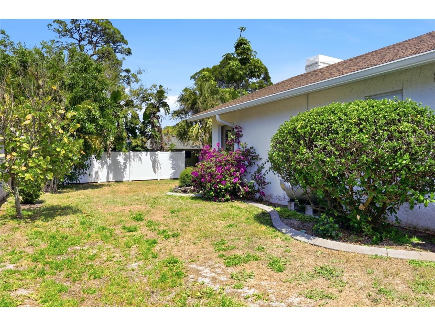 3508 Avenida Madera Bradenton FL 34210 A4688252 image52
