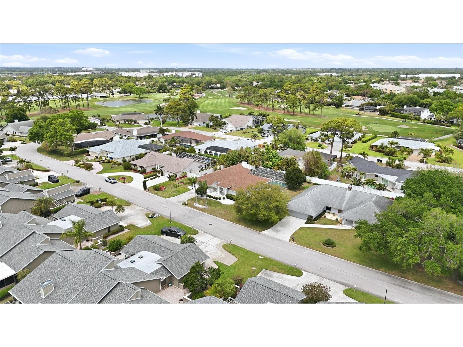 3508 Avenida Madera Bradenton FL 34210 A4688252 image8