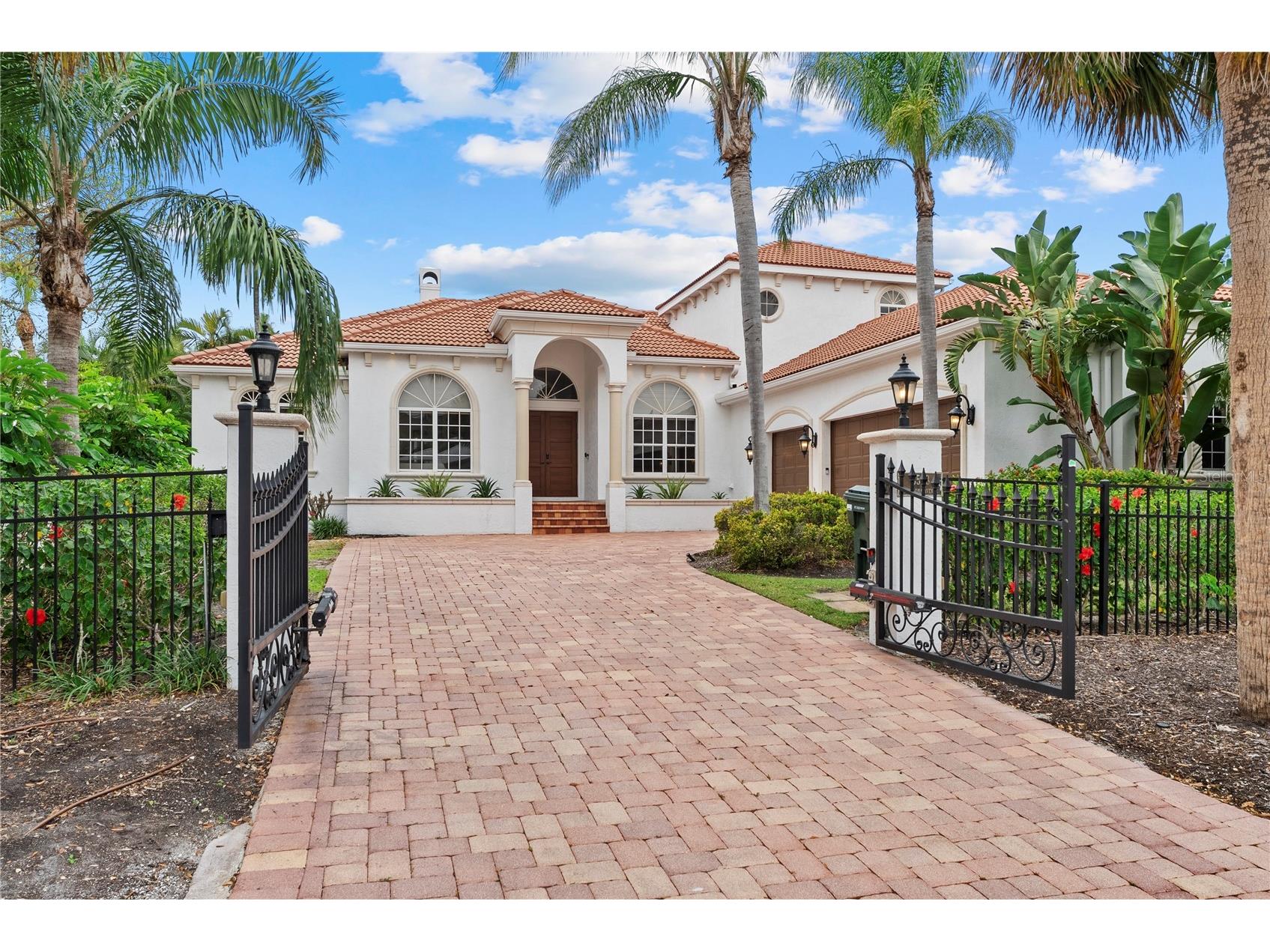 3508 La Paloma Avenue Sarasota FL 34242 A4686192 image1