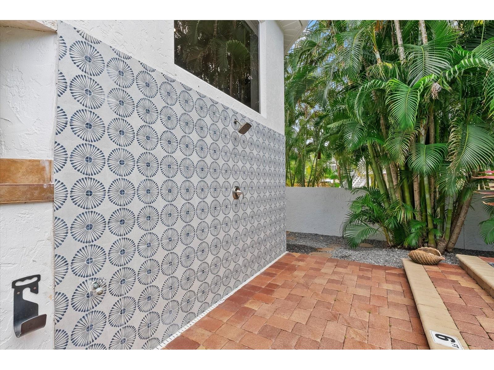 3508 La Paloma Avenue Sarasota FL 34242 A4686192 image17