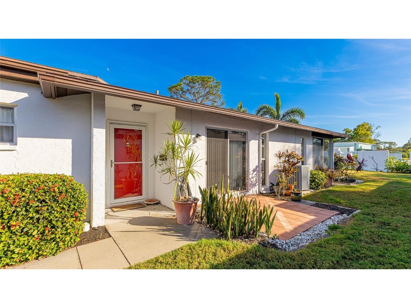 3508 N Village Court #223 Sarasota FL 34231 A4631807 image1