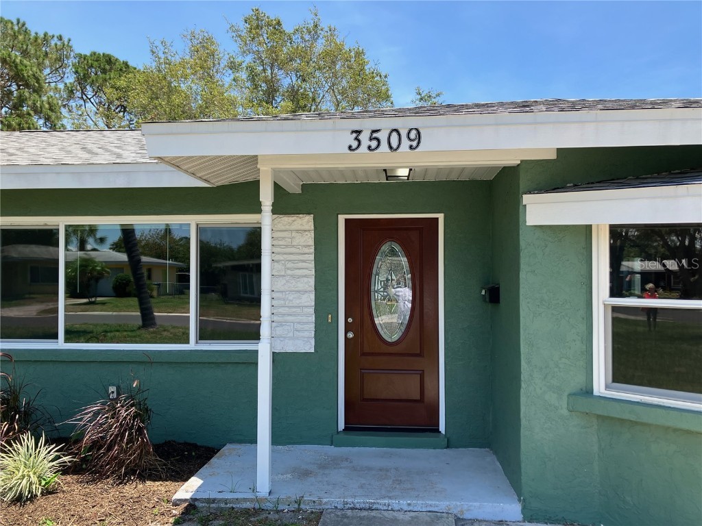 3509 16th Avenue W Bradenton FL 34205 A4572117 image1