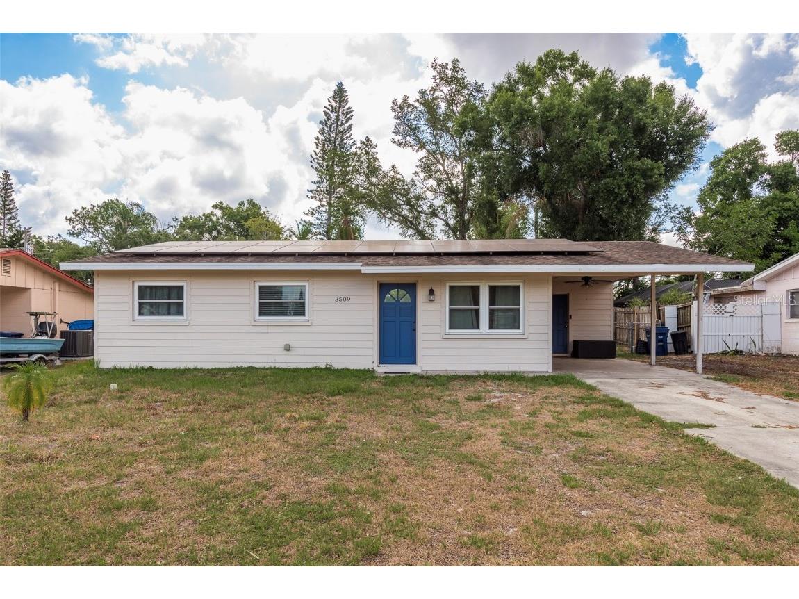 3509 Lalani Boulevard Sarasota FL 34232 U8244423 image1