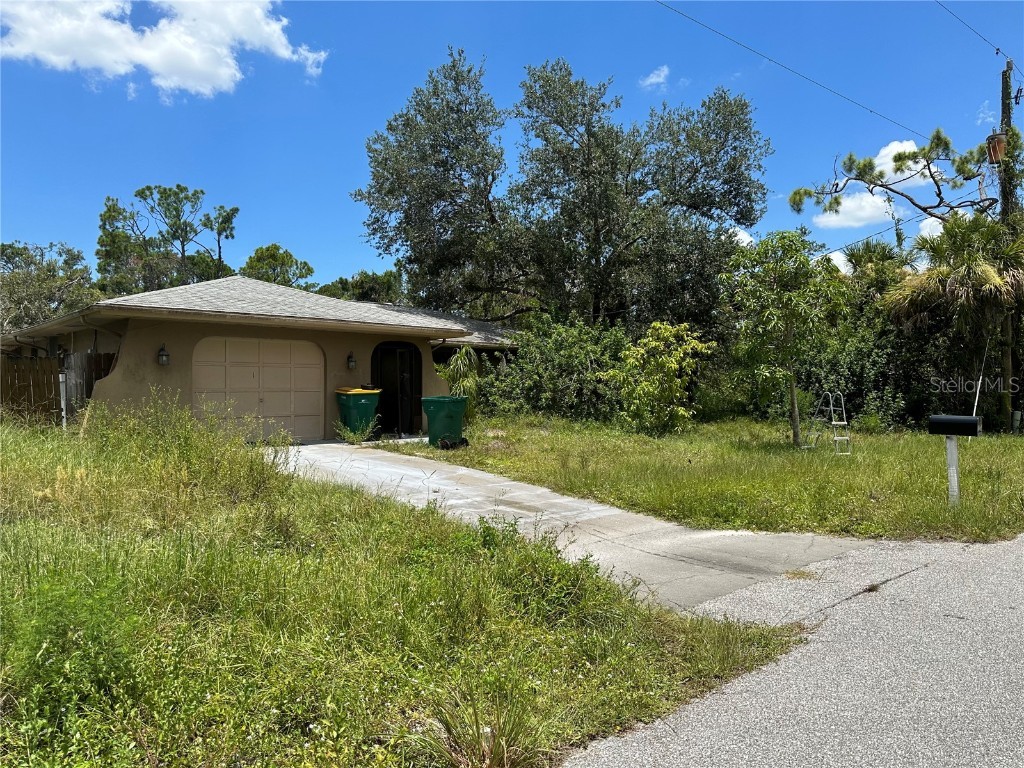 351 & 359 Kindred Boulevard Port Charlotte FL 33954 C7478148 image1