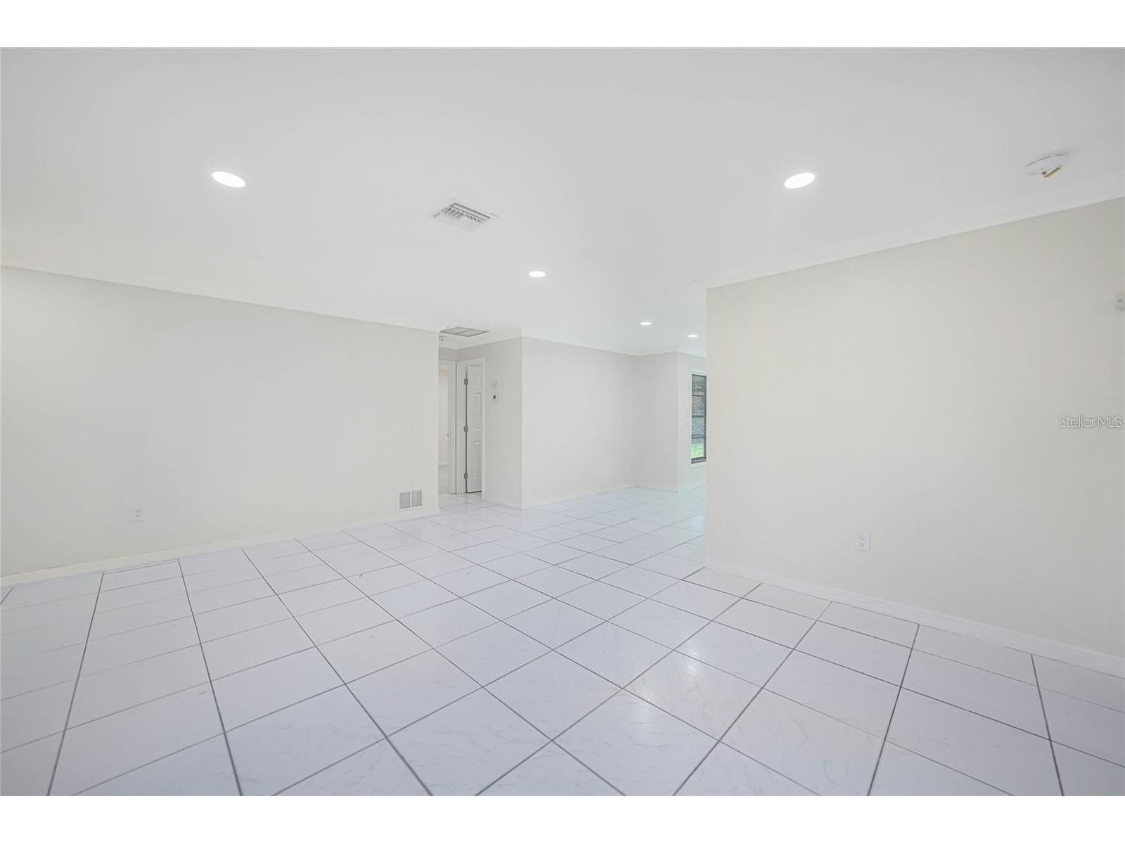 351 & 359 Kindred Boulevard Port Charlotte FL 33954 A4698100 image4