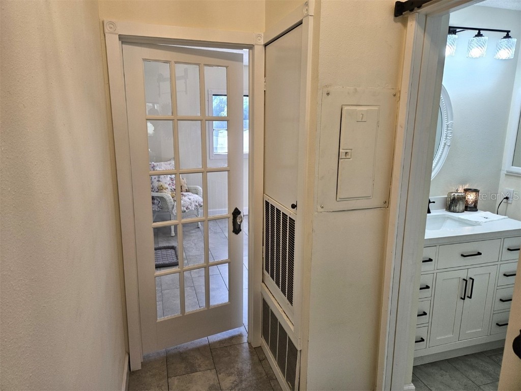 351 Bobby Jones Road #351 Sarasota FL 34232 D6141708 image11