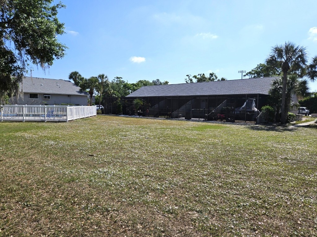 351 Bobby Jones Road #351 Sarasota FL 34232 D6141708 image5