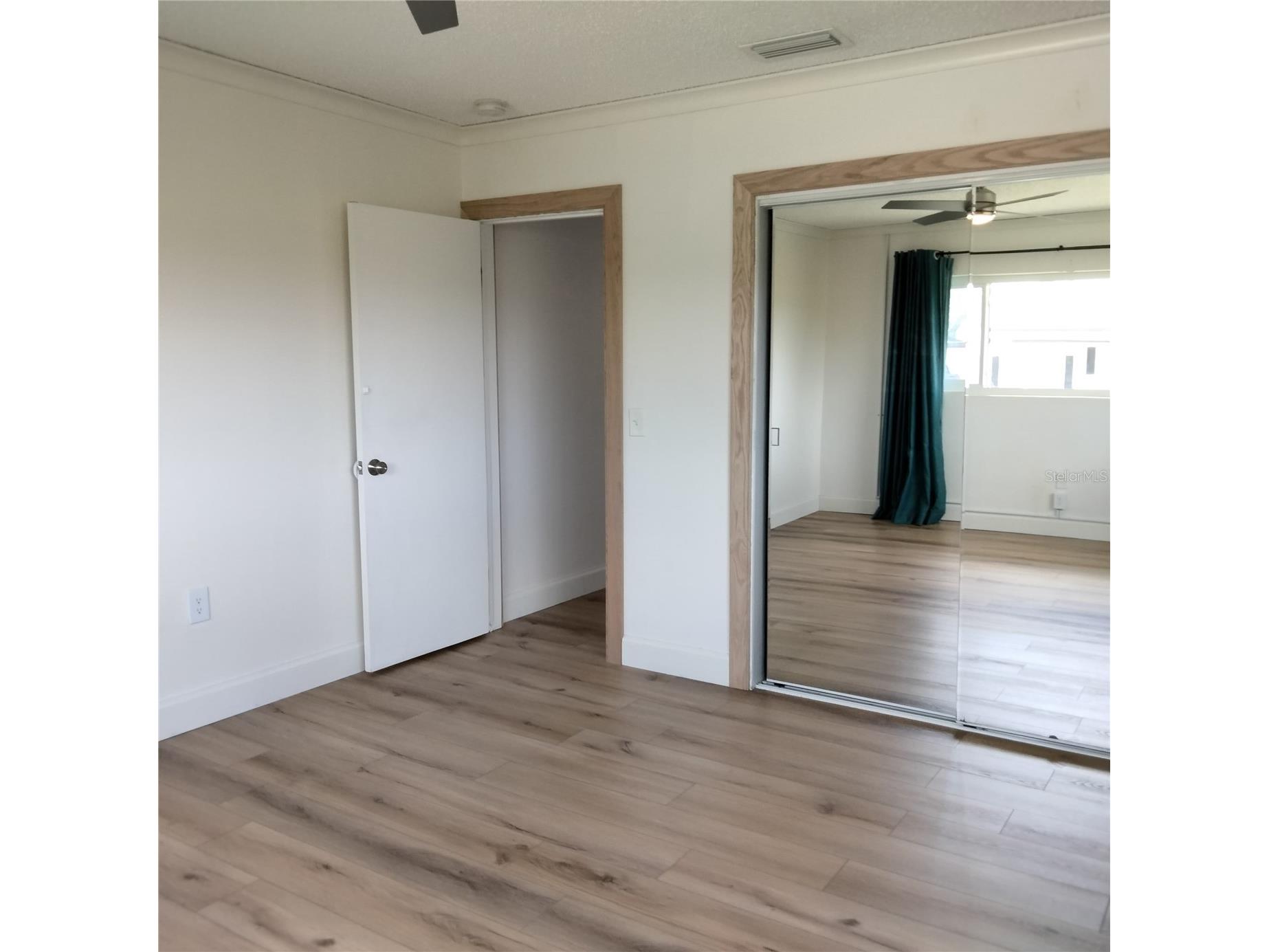 351 Davenport Avenue NE Saint Petersburg FL 33702 TB8496508 image16